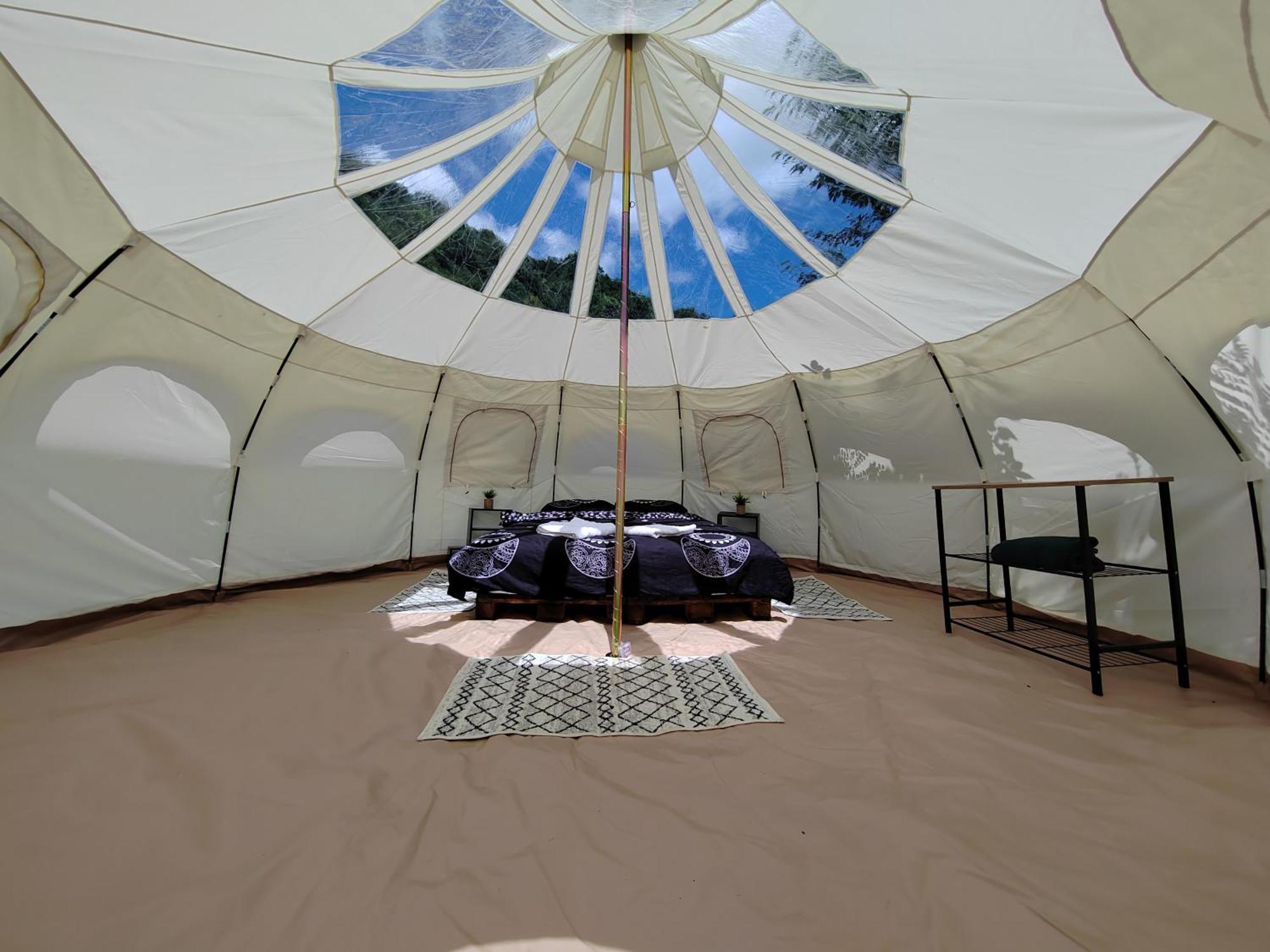 Luna Rock Glamping Brezoi - Blue Scai Zewnętrze zdjęcie